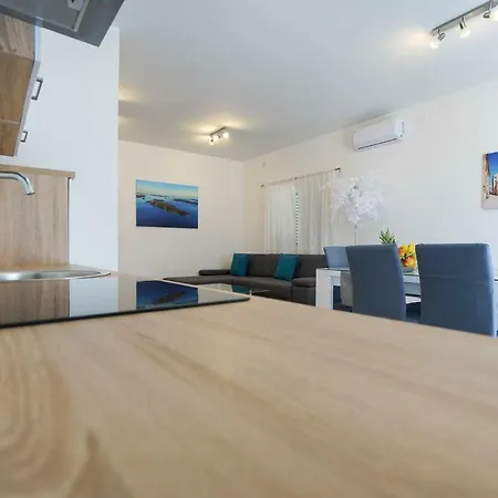 Apartamento Tj 2 Zadar